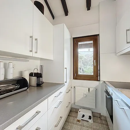 Metairies 207 Apartment