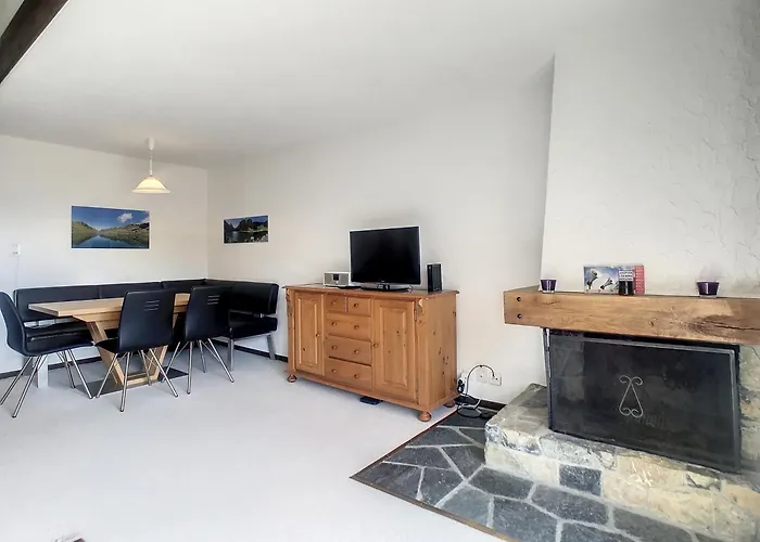 Appartement Metairies 207 *